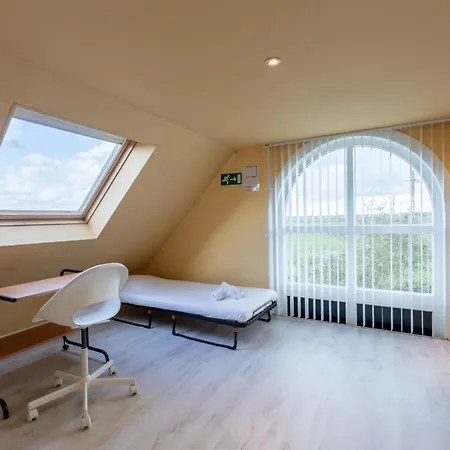 Hébergement de vacances Polderzicht With Parking By Interhome *